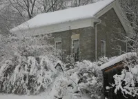 Charming historic cottage on scenic road to Mt. Greylock