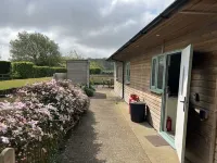 Countryside Cottage with Views Across Fields