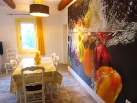 Métairie en Camargue au Bord du Petit Rhône Avec Jacuzzi - Homestays