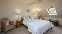 Ivy Cottage, Balnaguard Detached Cottage with Off Street Parking. - 3-نجوم