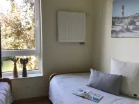Exclusive beachfront apartment - 4 people - balcony overlooking the lake - parking