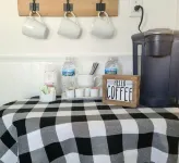 Apple Blossom Cottage // 2 Miles from Downtown ~ 10 Min to Mayo Hotels near Rochester International Airport