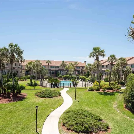 Beach Condo Newly Renovated