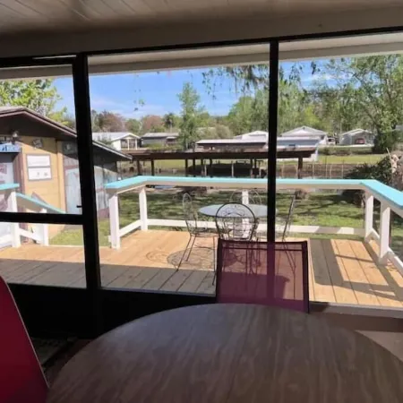 River house Getaway