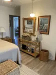 Cosy Home with Heated Pool