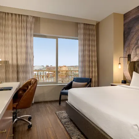 Hotel Indigo NAPERVILLE RIVERWALK by IHG