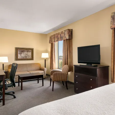 Hampton Inn & Suites Lawton