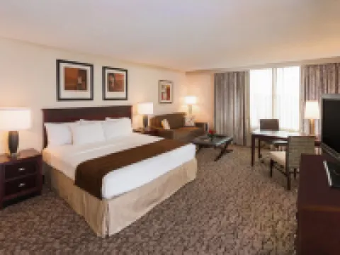 DoubleTree by Hilton Lafayette Hotels in Lafayette