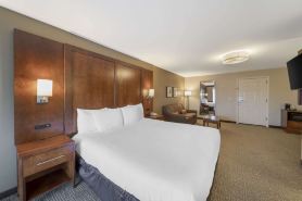 Comfort Suites Red Bluff Near I-5