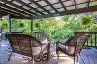 The Farrow House- Canoe, Bike, Hike, Historic, Hocking Valley Railroad,