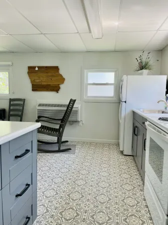 West Lake Okoboji Cub Cottage