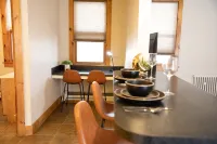 Charming 1-bedroom apartment in Jericho