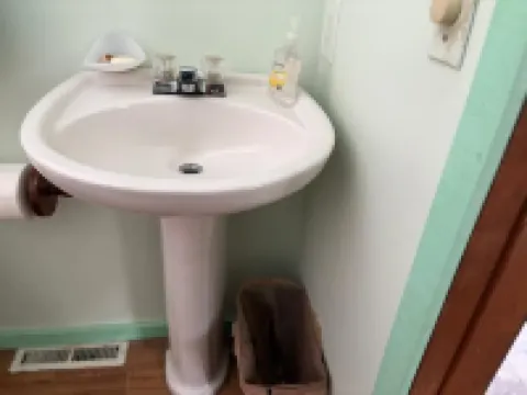 Ohio Cabin near Amish Country Pro Football HOF Hiking trails Near lake Fire Pit. Hotels in Carroll County