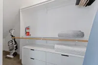 Guest Suite, Private Ent., 5 min LAX, Westchester