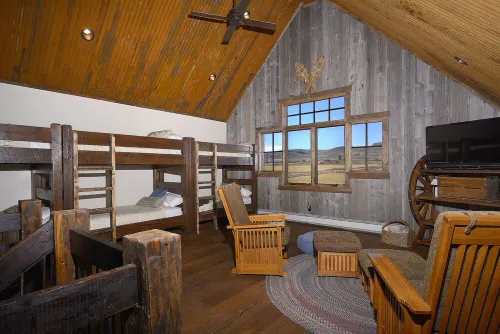 Unique 40 AC Horse Friendly Ranch Renovated 1850 Miners Cabin w/3000 SF Addition