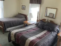 Covered Deck with Tub on 200 acres; 10 min from Ellicottville / Holiday Valley 曼斯費爾德酒店