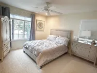 Comfortable, Entire House for rent. 4 bedroom, 3 baths Tee Ridder Miniatures Museum 주변 호텔