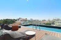 알리네아 마켓 아고라 스퀘어