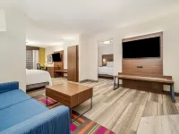 Holiday Inn Express & Suites MEDICINE HAT TRANSCANADA HWY 1 by IHG Hotels in Medicine Hat