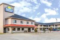 Days Inn by Wyndham Madisonville