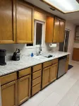 Pet & family friendly 3bd house, central location, fenced yard.