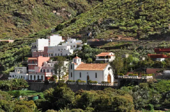 GUACIMARA - Spectacular views, private heated pool, sauna, natural beach, relax. Отели в г. Санта-Крус-де-Тенерифе