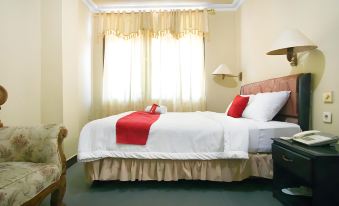 RedDoorz Plus Near Pelabuhan Bitung