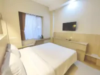 Image Hotel & Resto Hotel di Regol