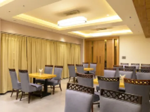 Hotel Aditya Grand Hotels in Sagar