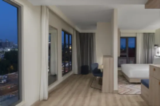 伊斯坦堡默特爾希爾頓歡朋飯店 住宿飯店