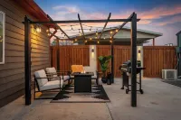 The Lofty Lodge, Cozy and Lux