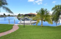 Punta Gorda Isles Canalfront Vacation Home with Private Pool  andBoat Lift