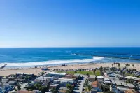OB Cottage Hideaway Private Patio & Steps to the Sand