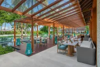 W Maldives Các khách sạn ở Kandholhudhoo