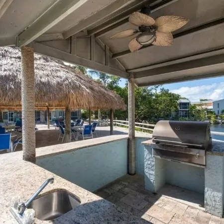 Key Largo Escape: Pool, Pickleball & Marina!