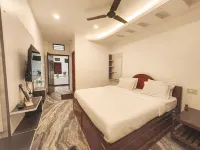 Hare Rama Hare Krishna - Eesha Hotel