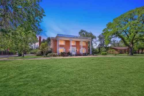 Historic Governor’s Mansion across from Texas Tech
