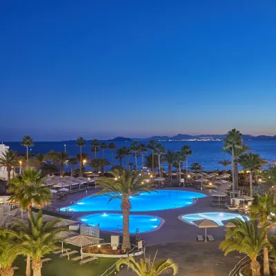 Grand Hyatt Lanzarote Playa Dorada Resort ラ・カンパーナ・ビーチ周辺のホテル
