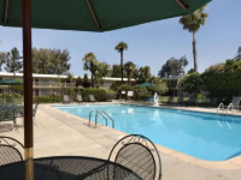 ラマダ バイ ウィンダム サニーベール / シリコン バレー サニーベールのホテル