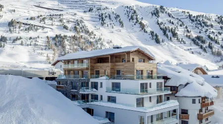 Chalet Obergurgl Luxury Apartments Отели рядом с достопримечательностью «Гиггийохбан Зёльден»