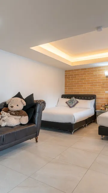 ห้องดีลักซ์ 4 ที่นอน