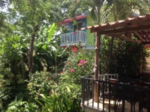 塔馬林德村飯店