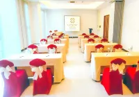 Le Premier Hotel Deltamas Hotels in Central Cikarang