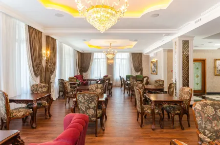 Gregory Boutique Hotel Chisinau Отели рядом с достопримечательностью «Триумфальная Арка»