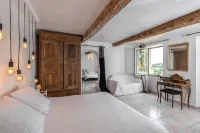Maison Carles Bnb Hotel di La Colle-sur-Loup