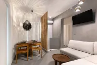 Elisa Seaside Luxury Suite Private Hot Tub, Beach