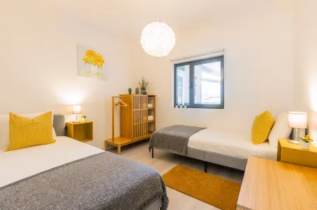 Casa Azul at Jardim do Morro by BnBird Отели рядом с достопримечательностью «Sandeman»