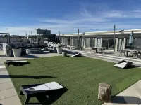 Luxury Apartment In Dallas w/ Extensive Amenities.