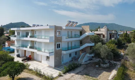 Sweet Home Apartments Отели рядом с достопримечательностью «Bunker Kremasti»