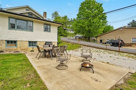 Cozy Lake view Home with firepit